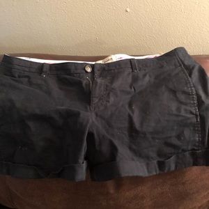 Old navy black shorts